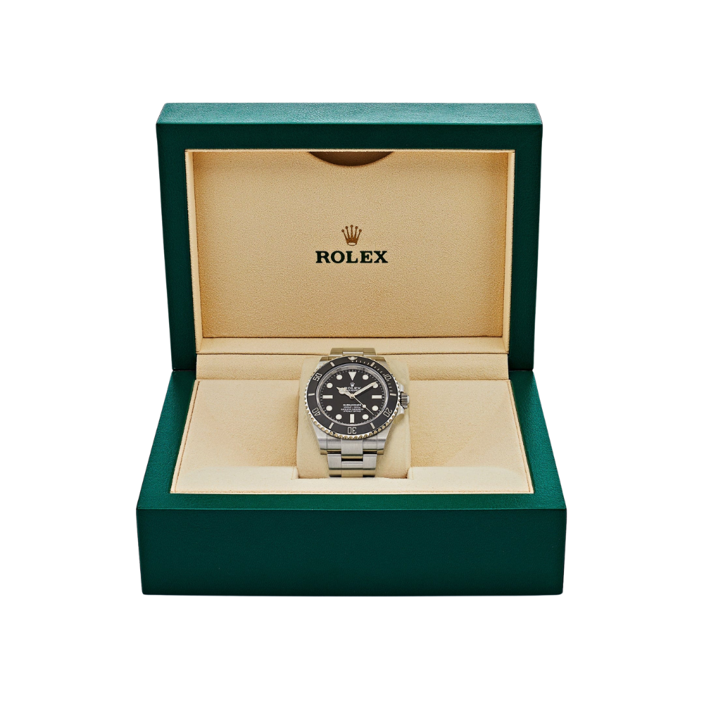 Rolex Submariner Oystersteel Ref# 124060 - Image 17