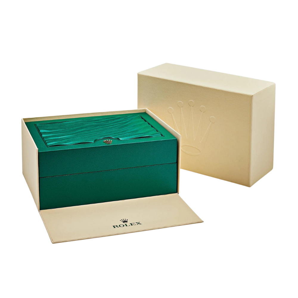 Rolex Submariner Oystersteel Ref# 124060 - Image 19